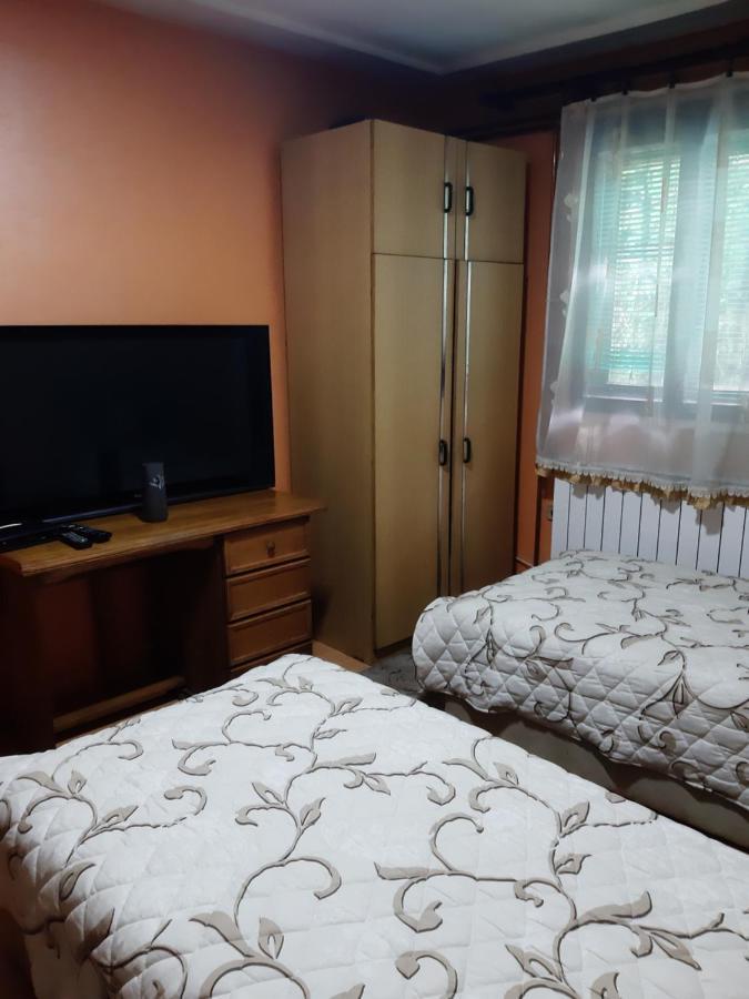 Vila Mir Pirot Exteriér fotografie