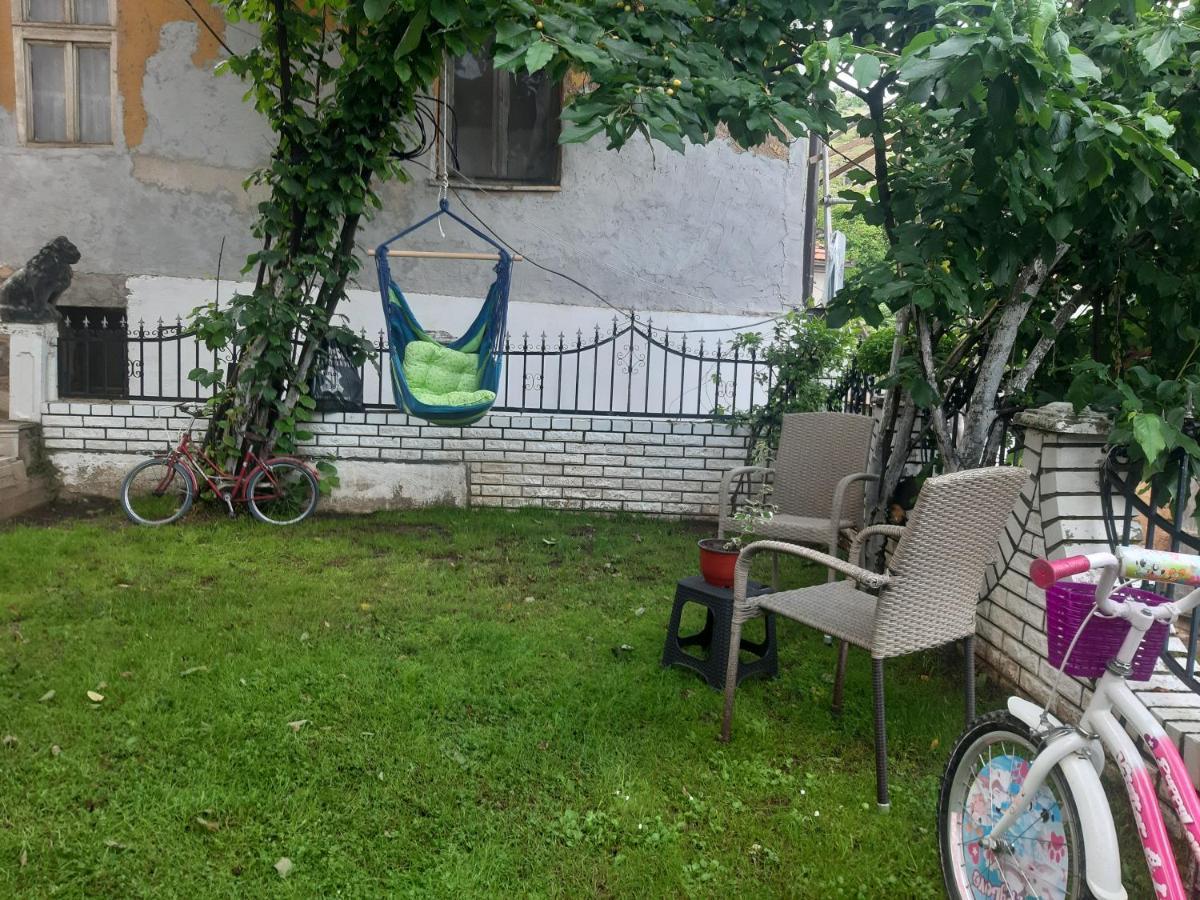 Vila Mir Pirot Exteriér fotografie